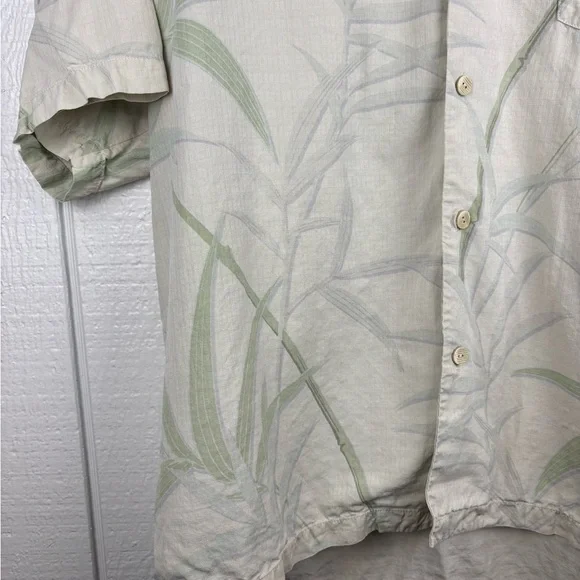 Tommy Bahama Men’s 100% Silk Light Green Leaf Button Down Shirt - Picture 5 of 6